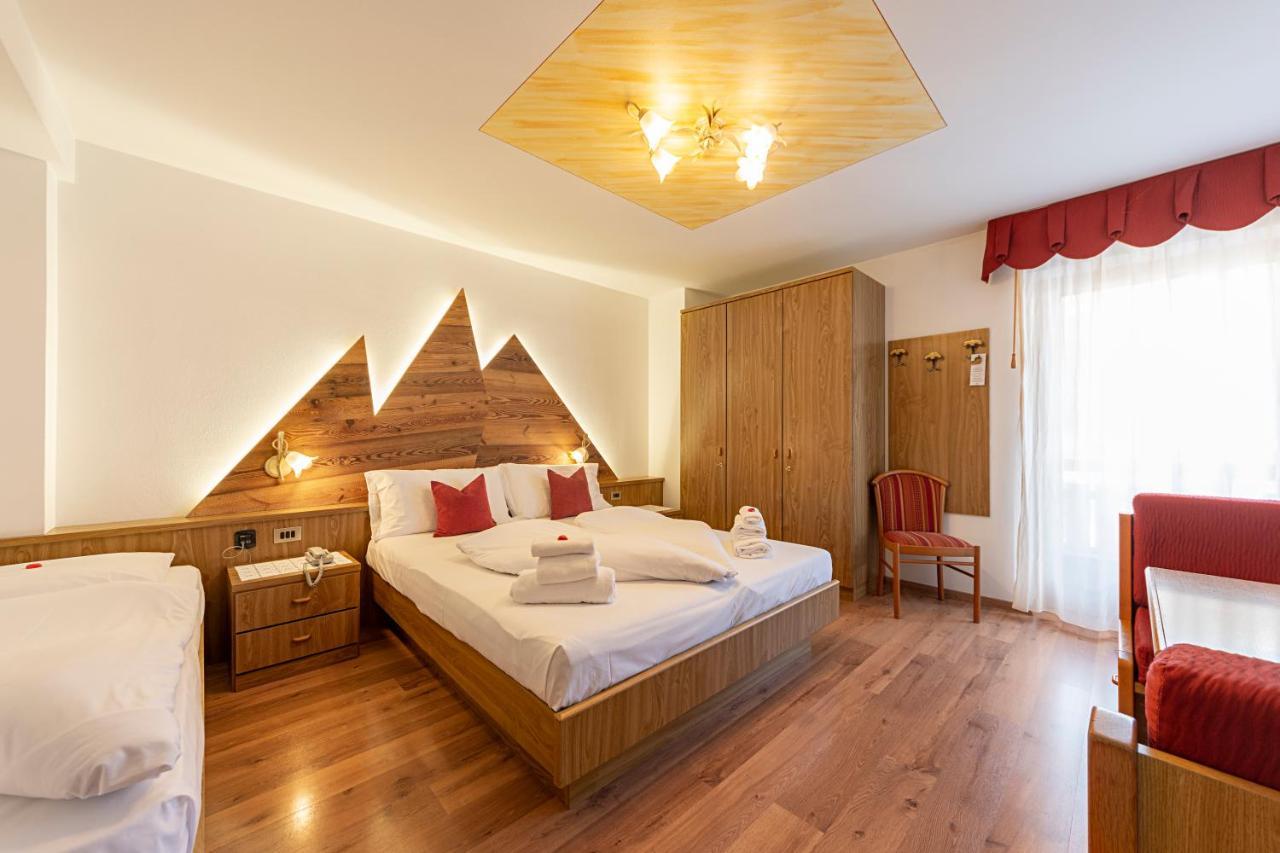 Hotel Ciampian موينا المظهر الخارجي الصورة