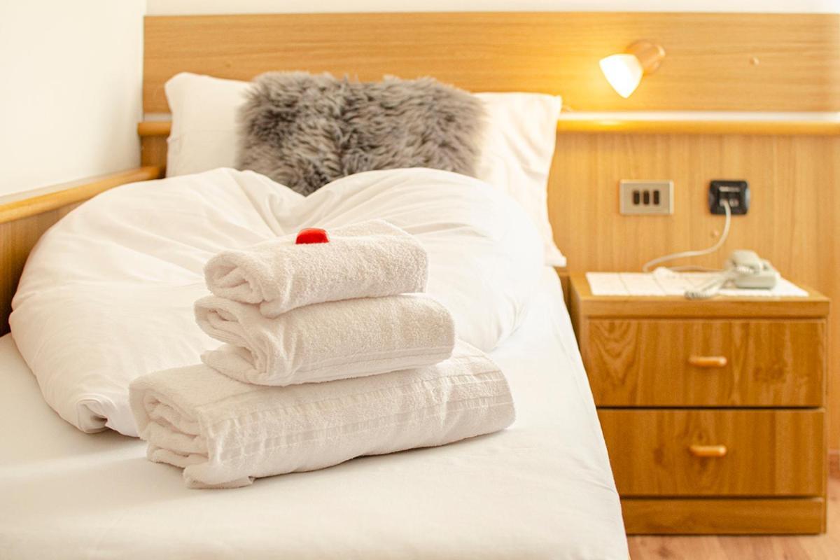 Hotel Ciampian موينا المظهر الخارجي الصورة