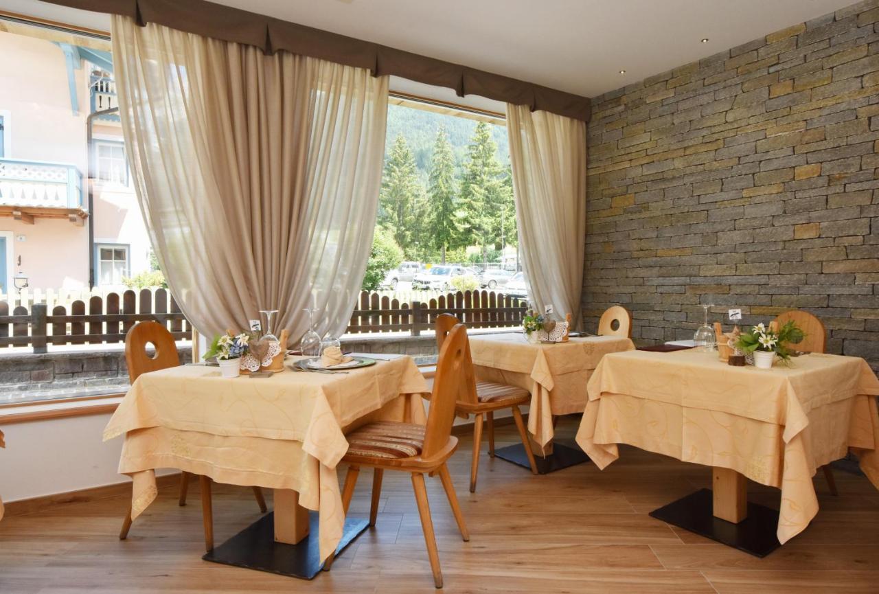 Hotel Ciampian موينا المظهر الخارجي الصورة