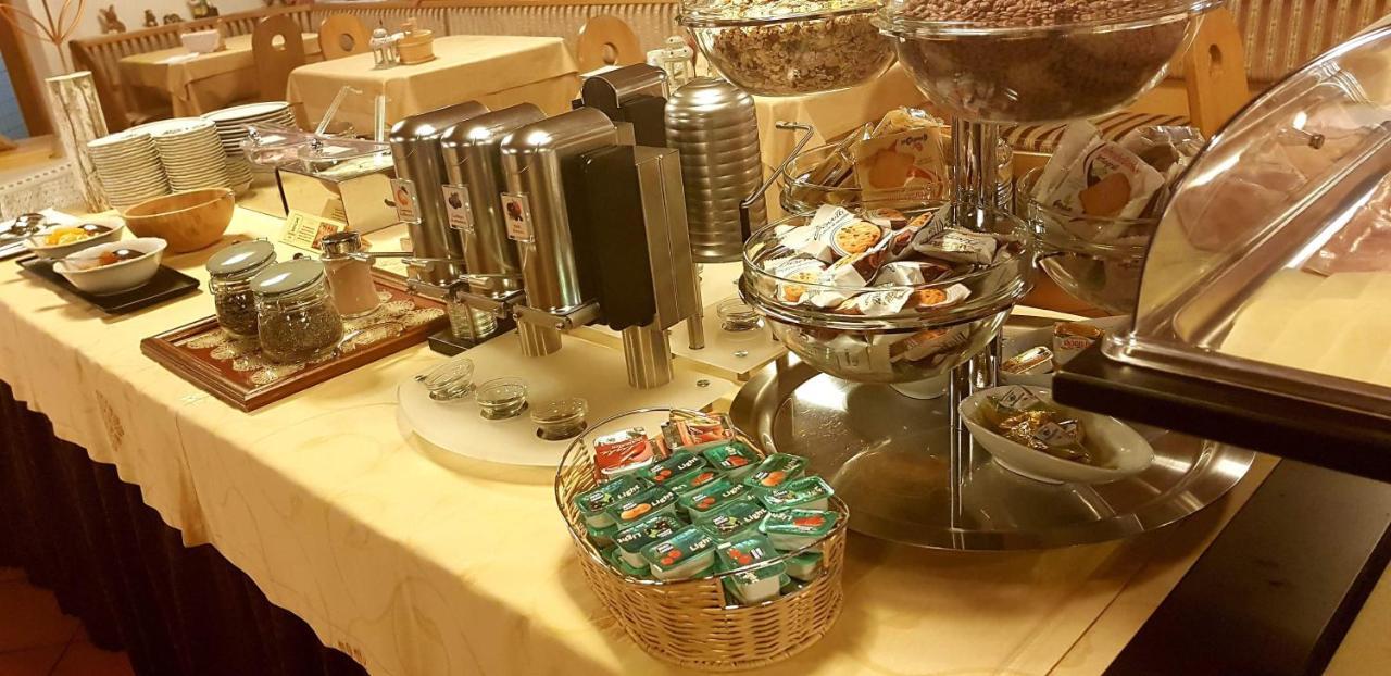 Hotel Ciampian موينا المظهر الخارجي الصورة