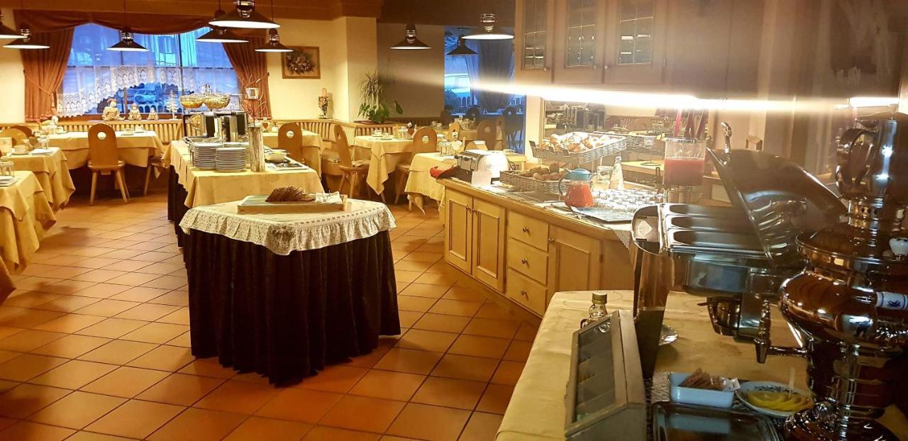 Hotel Ciampian موينا المظهر الخارجي الصورة